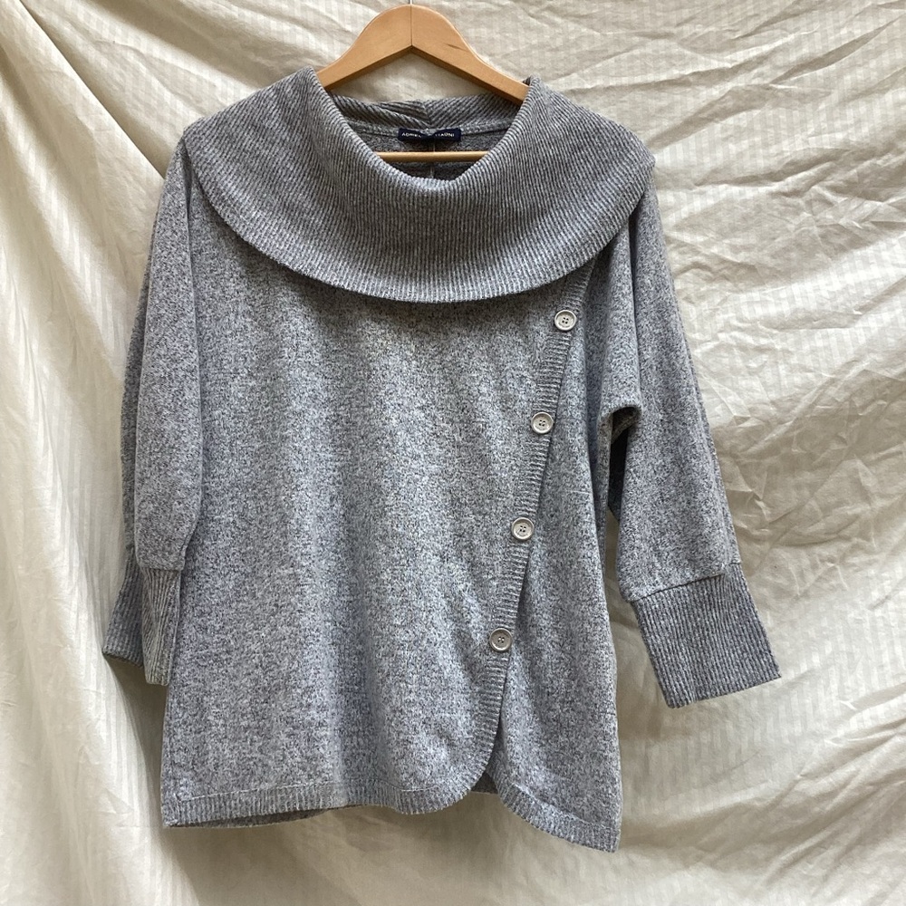 Adrienne Vittadini NWT Gray Cowl Neck Sweater with Button Accents, size large